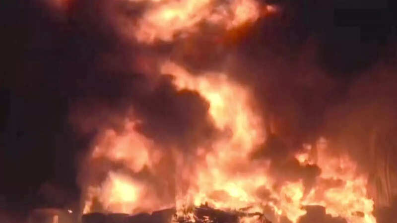 Mumbai: Massive fire breaks out at a scrap compound in Mankhurd