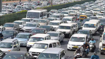 No permit fee required for tourist vehicles running on battery, ethanol, methanol from May 1