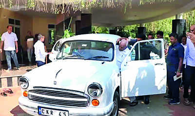 As son files nomination papers, BS Yediyurappa accompanies in 'lucky' car