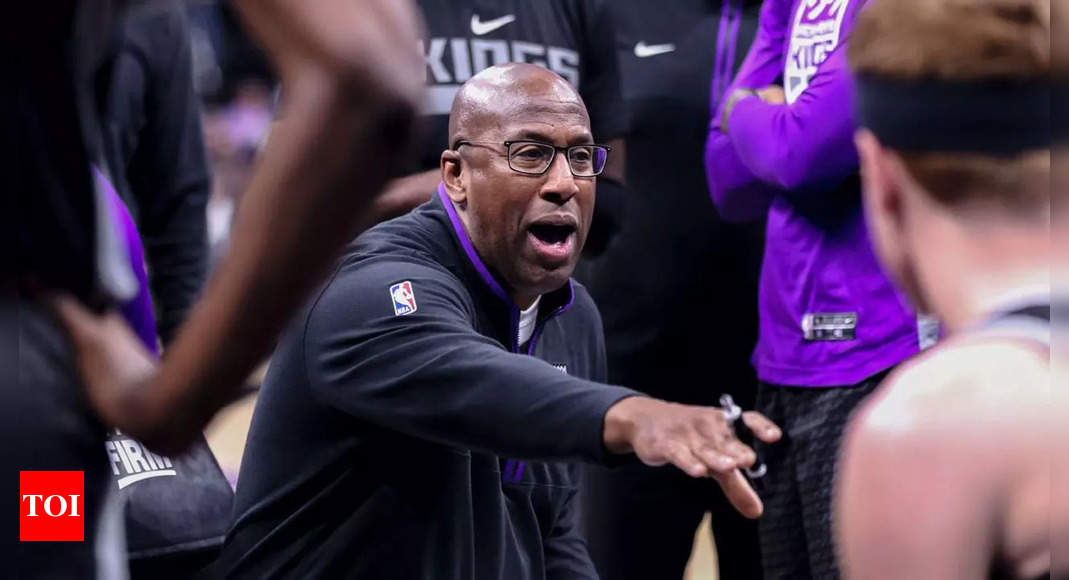 Sacramento Kings' Mike Brown Unanimous NBA Coach Of The Year | NBA News ...