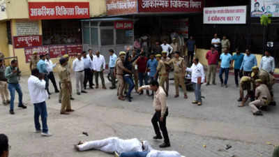 Atiq-Ashraf killing case: SIT recreates crime scene in Prayagraj