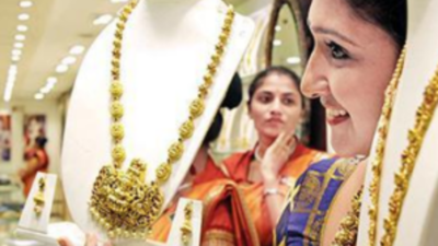Gold purchases dim, fewer weddings this Akshay Tritiya