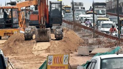 Half-flyover at Delhi's Sarai Kale Khan likely to be ready by July-end