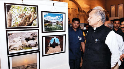 I know only 40% English, no hesitation in learning: Rajasthan CM Ashok Gehlot