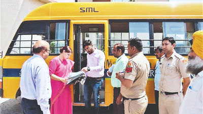 DTO inspects private school buses, checks in entire Panchkula soon