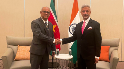 EAM Jaishankar meets his counterpart from Surinam
