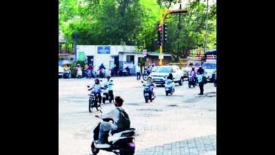 New signal at Katya Maruti junction helps regulate traffic in Maharashtra