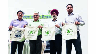 PPCB, industrialists to distribute 1 lakh cloth bags in 2 mths