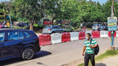 Now, a lane to ease traffic from Vyapar Kendra to Z Chowk in Gurgaon