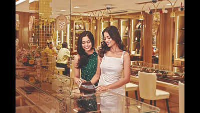City jewellers tackle heat, surging gold prices to lure shoppers