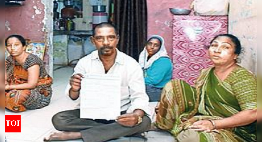 Vadodara Municipal Corporation Safai Worker Gets Sealing Notice For Rs Crore Loan He Never