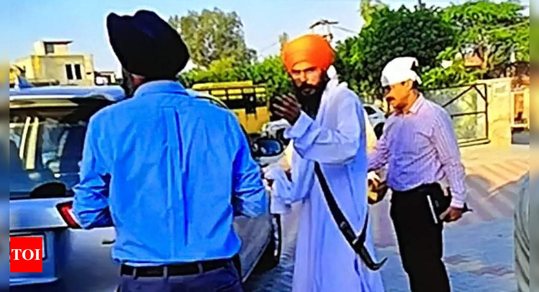 Amritpal:  Arrested Khalistan sympathiser Amritpal Singh likely to be shifted to Assam | India News – Times of India