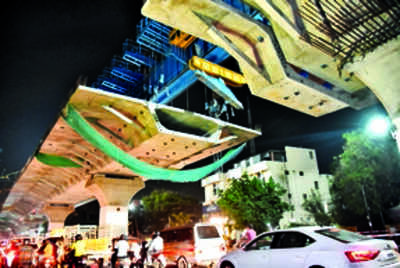 Traffic diversion for flyover work