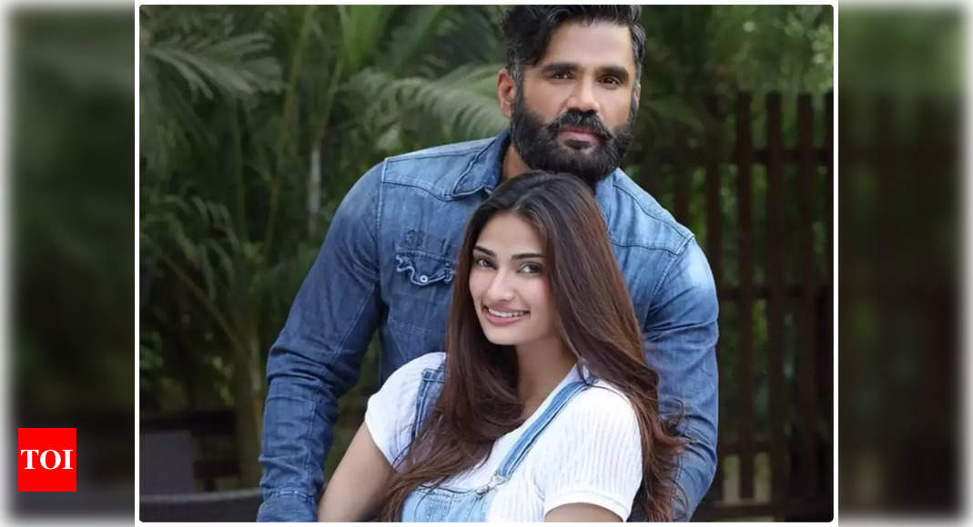 Suniel Shetty admits he is ‘scared to talk’; says social media trolls abuse his family and call daughter Athiya a b***h – Times of India