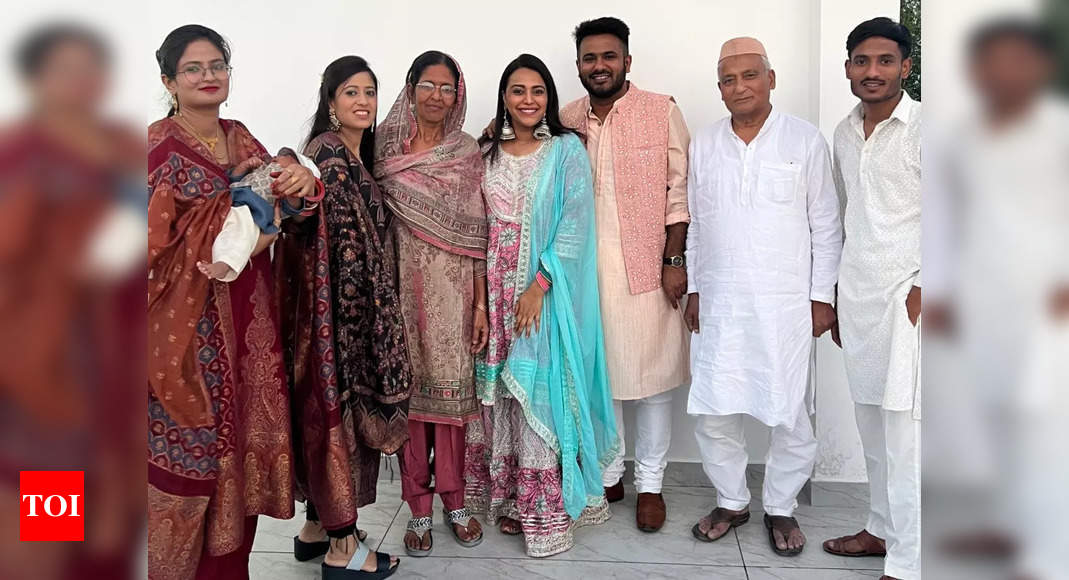 Swara Bhasker celebrates first Eid after marriage with hubby Fahad and family – Times of India
