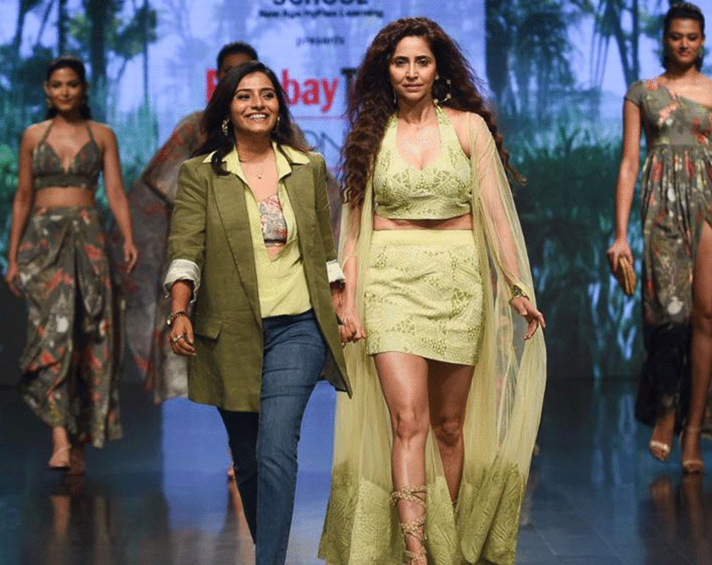 
Gautami Kapoor walks as showstopper for designer Anisha Desai at BTFW

