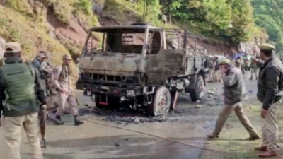 J&K: 36 rounds from AK-47s, 2 grenades, sticky bomb used in Poonch terror attack