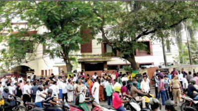 I-T searches premises of Tamil Nadu real estate firm accused of links with DMK’s ‘first family’