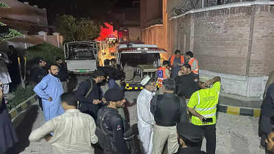 13 die in twin blasts at Pakistan police station: 10 points