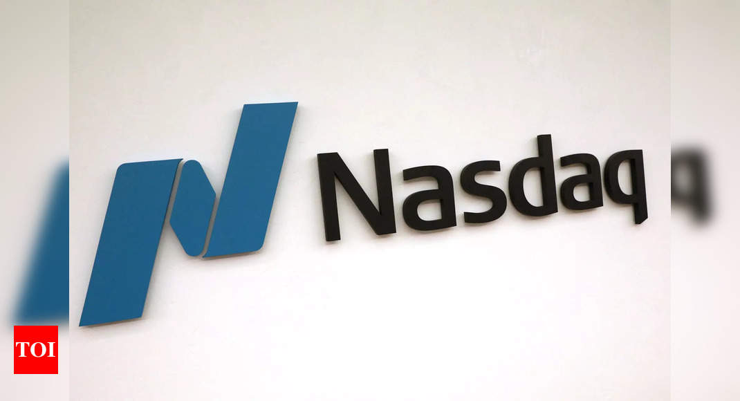 US stocks: Nasdaq underperforms on worries about tech earnings ahead – Times of India