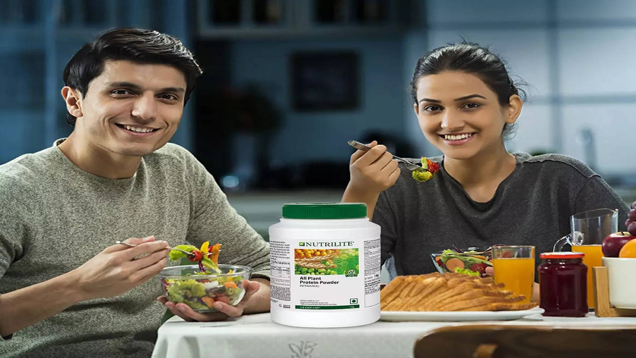 Breakfast Of Champions: First line introduces two important characters -  Times of India