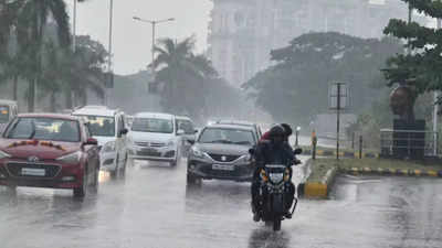 Yellow alert for Mumbai and Thane: Expect light to moderate rainfall today