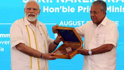 Amid launch spree, PM Modi & Pinarayi Vijayan talk Centre-Kerala bonhomie