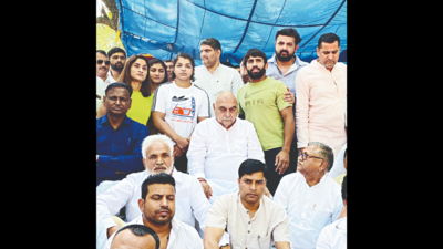 Haryana khaps, farmer outfits lend support to wrestlers