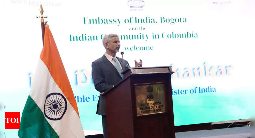 ‘El mundo está reconociendo… Nueva India’, Jaishankar hablando sobre la diáspora india en Bogotá |  noticias indias