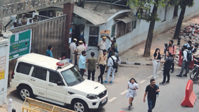 Bomb hoax at Delhi Public School-Mathura Road sparks panic, flurry of activity