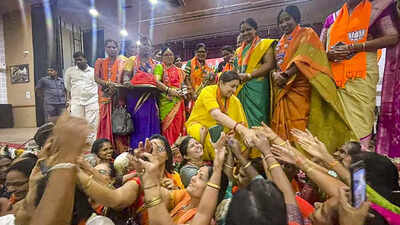 Desperate Congress getting people from Maharashtra to win polls in Karnataka border constituency: Smriti Irani