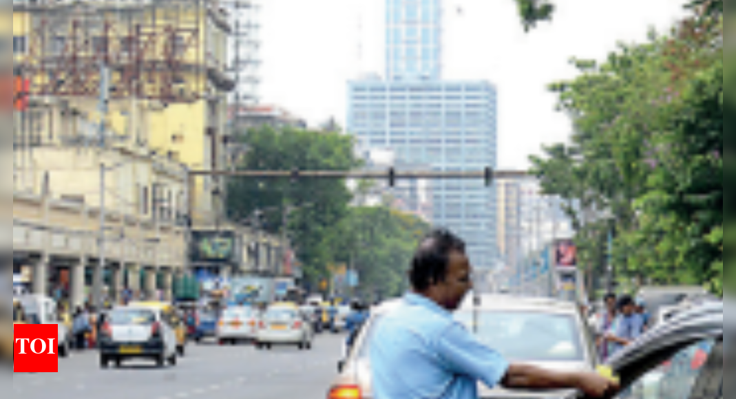 Cashless parking fee Kolkata Municipal Corporation to conduct surprise