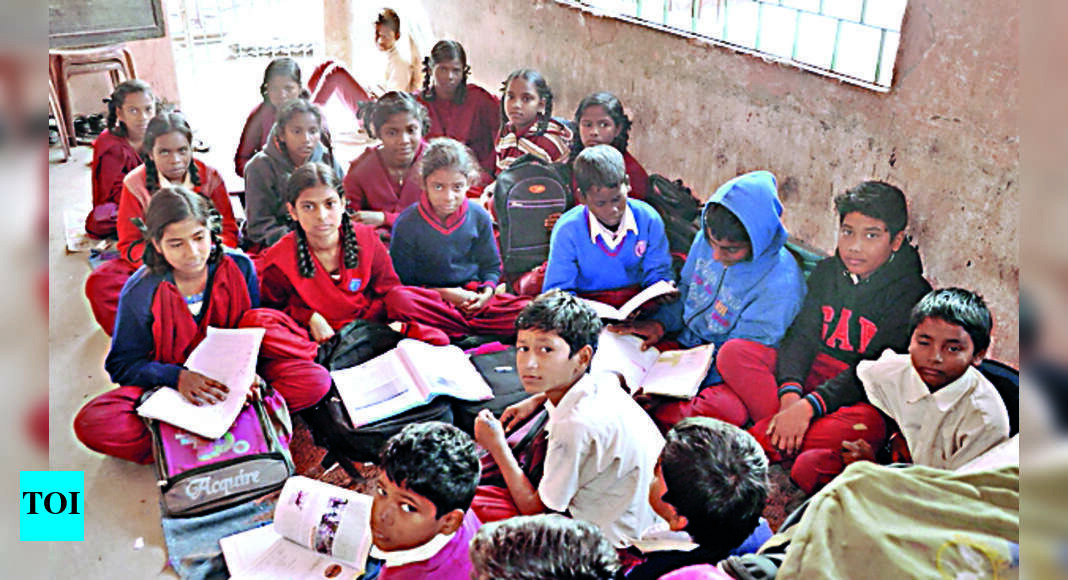 Edu Dept Plans Bilingual Calendars For School Students | Ranchi News ...