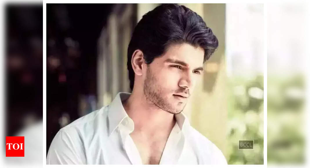 Paucity Of Evidence: Trial Court Acquits Sooraj Pancholi In Jiah Khan ...