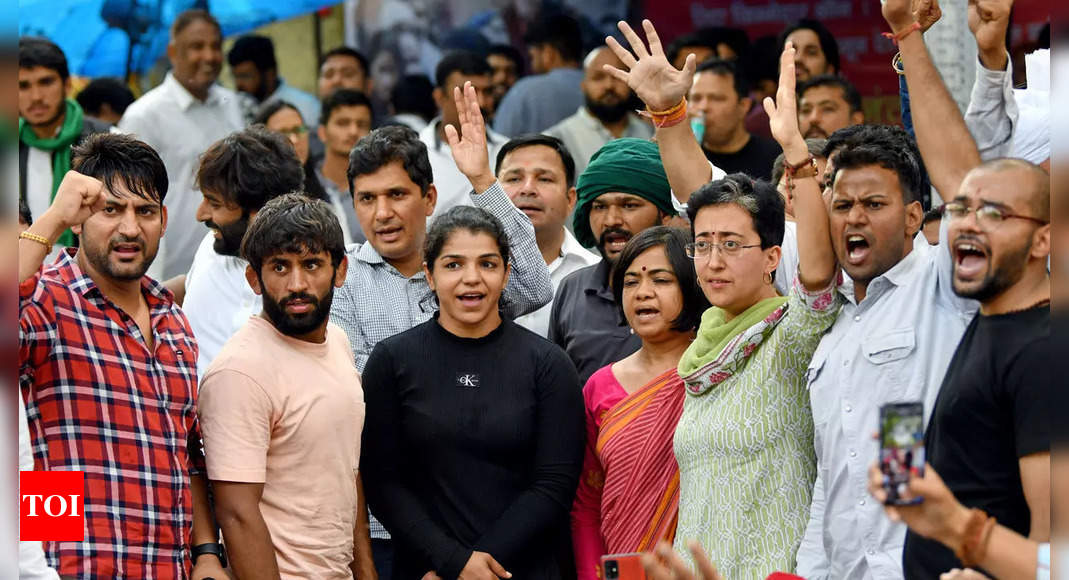 Protesting wrestlers receive copy of one FIR lodged against WFI chief | More sports News – Times of India