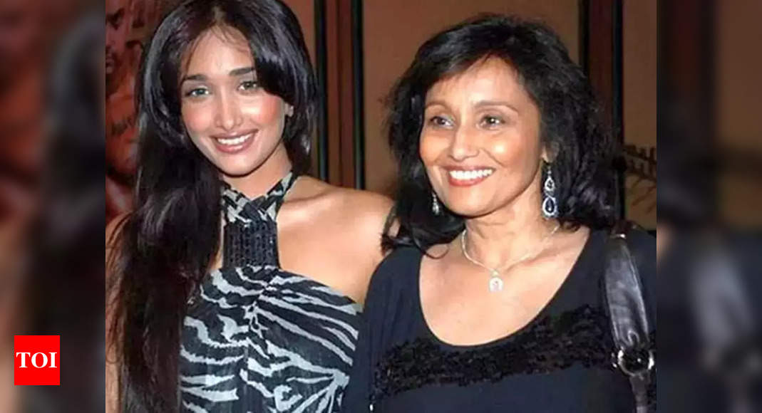 Jiah Khan suicide case: Court claims her mother Rabia Khan has raised suspicion on herself – Times of India