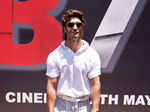 Vidyut Jammwal unveils the poster of IB 71