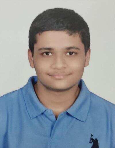 Caranzalem boy is declared state topper in JEE main