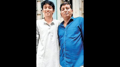 Clearing CAT twice, AC repairman's son gets into IIM-Calcutta