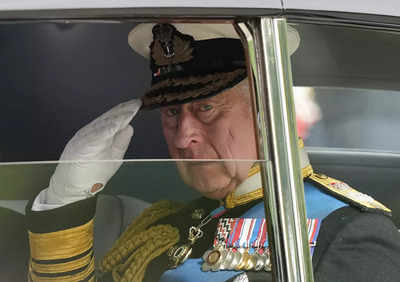 'Britain's real monarch' gets coronation invitation