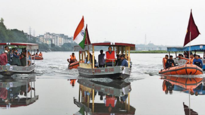 Delhi LG VK Saxena takes a boat ride to inspect 11km Yamuna stretch