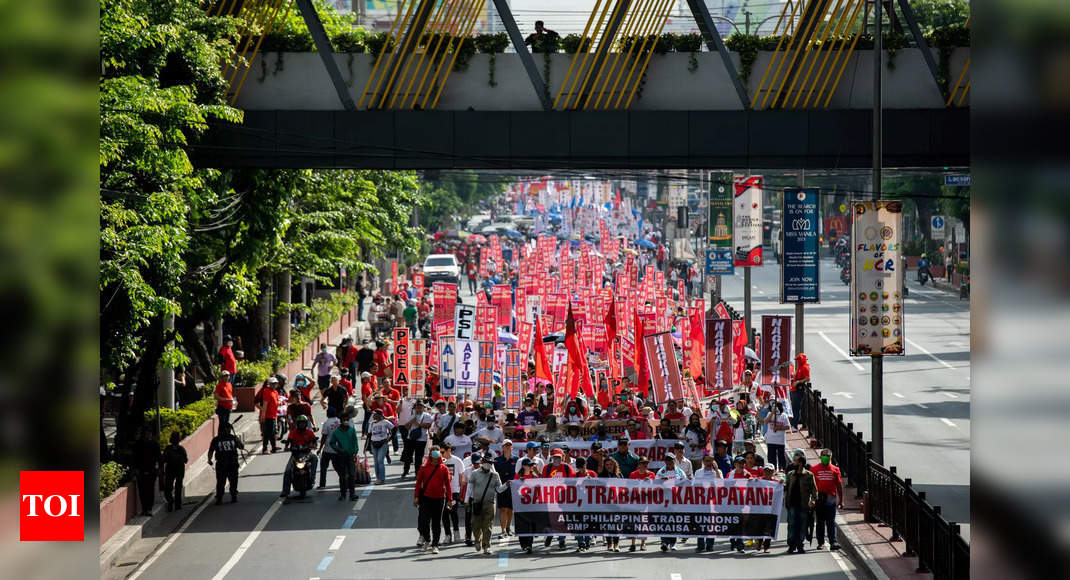 On May Day, workers rally for better labour conditions – Times of India