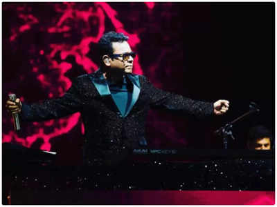 Police stop A R Rahman's Pune concert citing 10 pm deadline