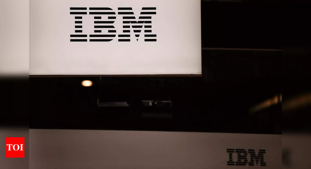 IBM plans a hiring freeze, may replace 7,800 jobs with AI – Times of India