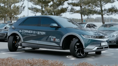 Watch Hyundai's 90-degree spinning wheels in action: Enables crab walk ...