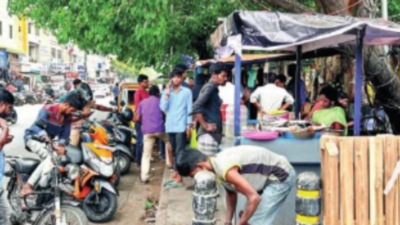 Chennai: Cops step in to reclaim pavements
