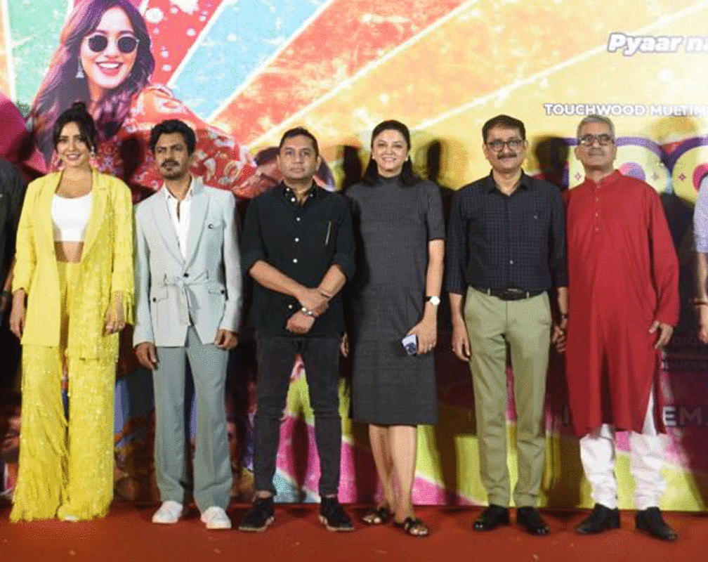 
Nawazuddin Siddiqui, Neha Sharma attend trailer launch of Jogira Sara Ra Ra

