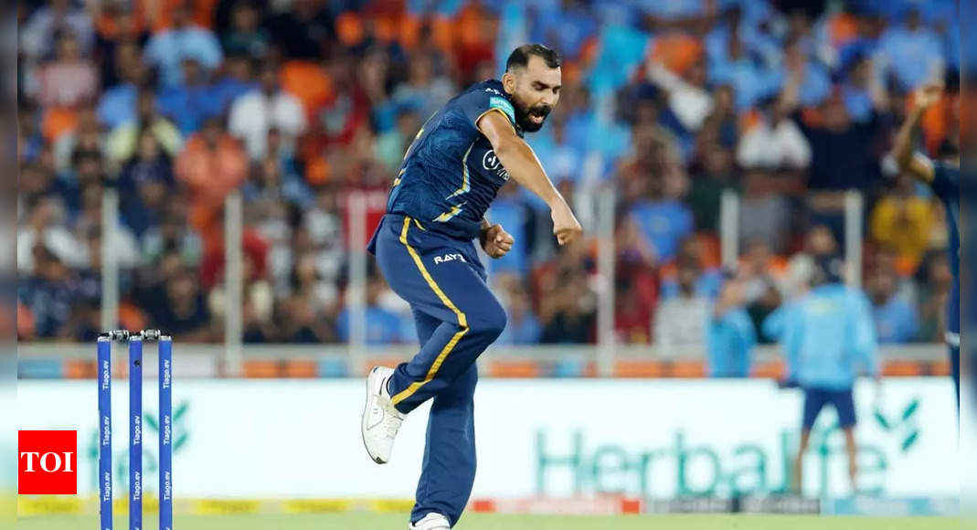 Mohammed Shami: WATCH: Sensational Shami claims four-wicket haul as DC become first team to lose five wickets in Powerplay in IPL 2023 | Cricket News – Times of India