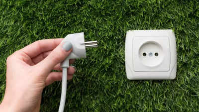 Smart Plugs To Make Your Home Smarter (May, 2024)