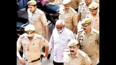 CJM grants 12-hour police custody remand of Atiq Ahmed's lawyer